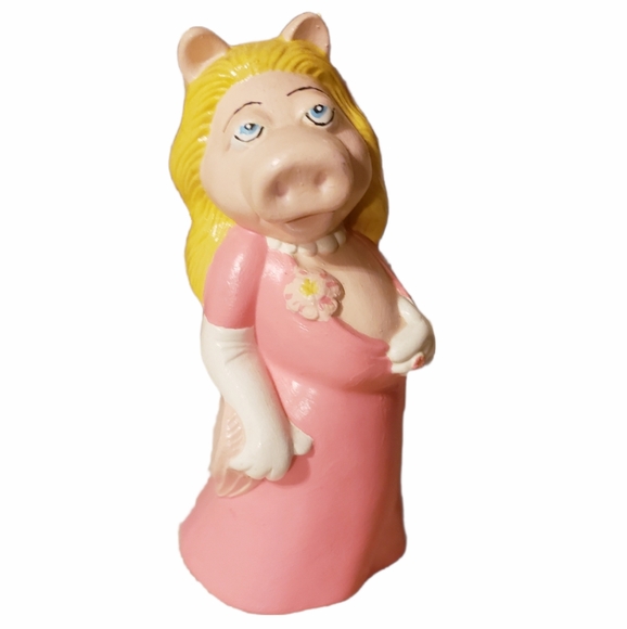 B2G1 Handpainted Suggestive Miss Piggy Figurine